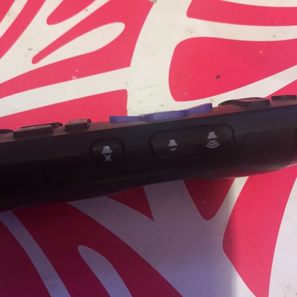 ROKU stick Remote Control with side Volume buttons - Picture 4 of 6